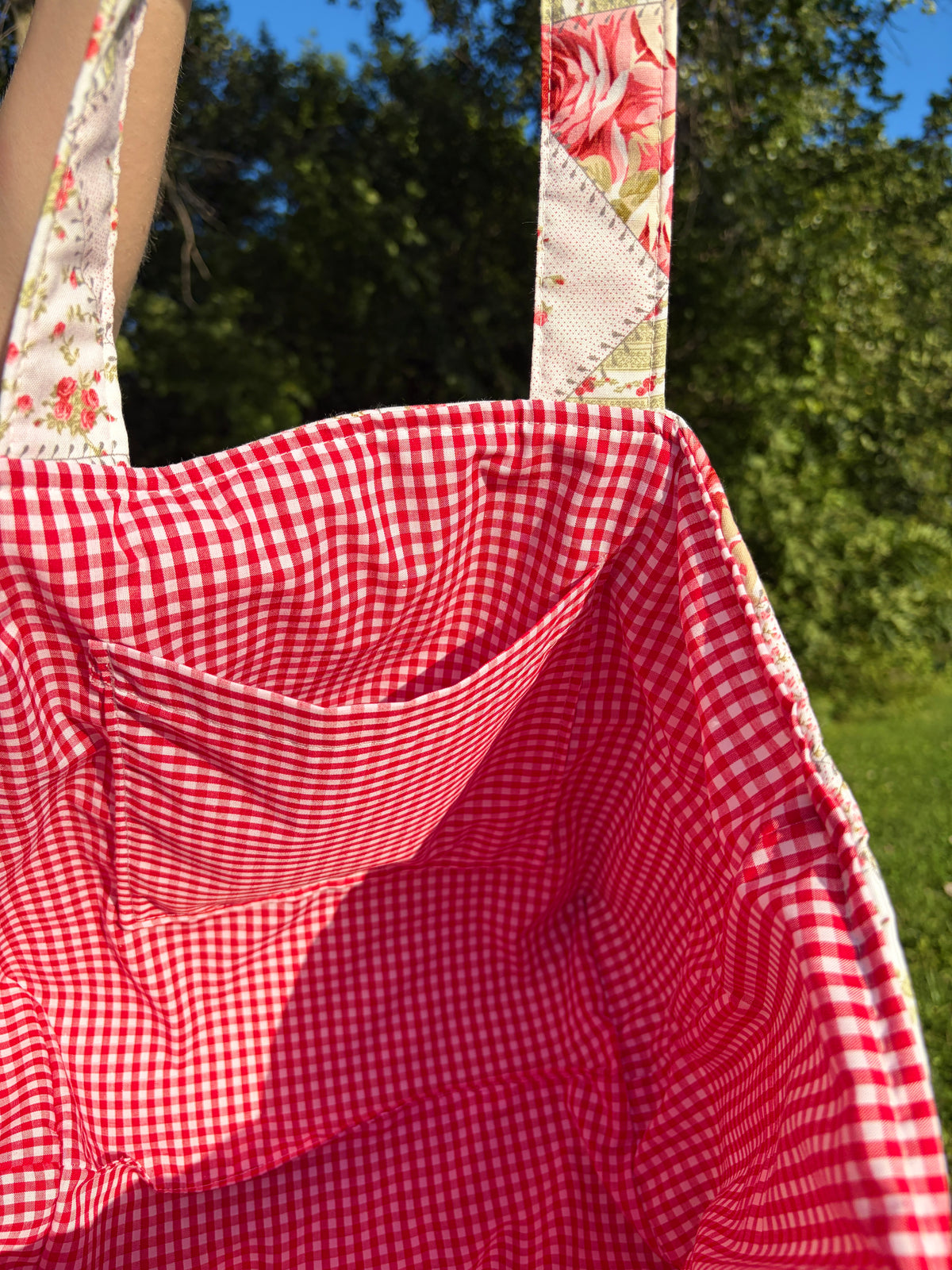 Rosette Large Tote Bag