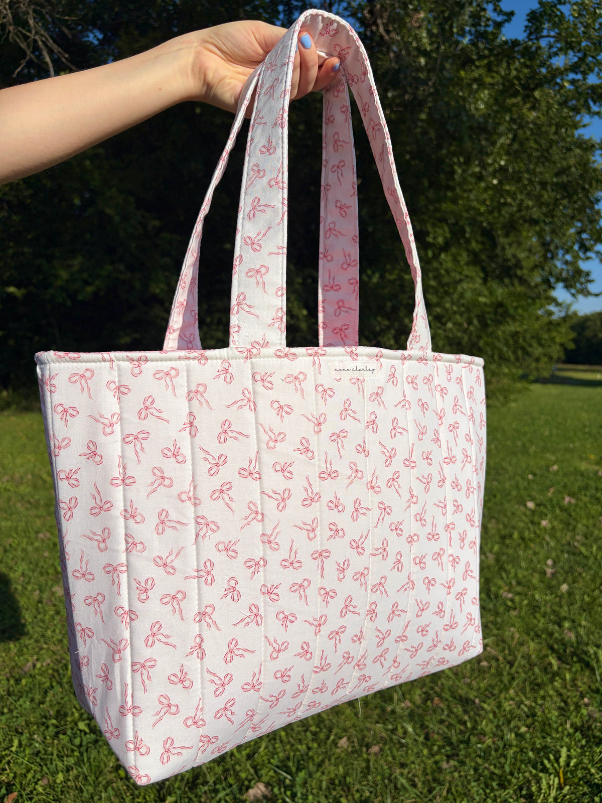 Mini Pink Bows Signature Tote Bag