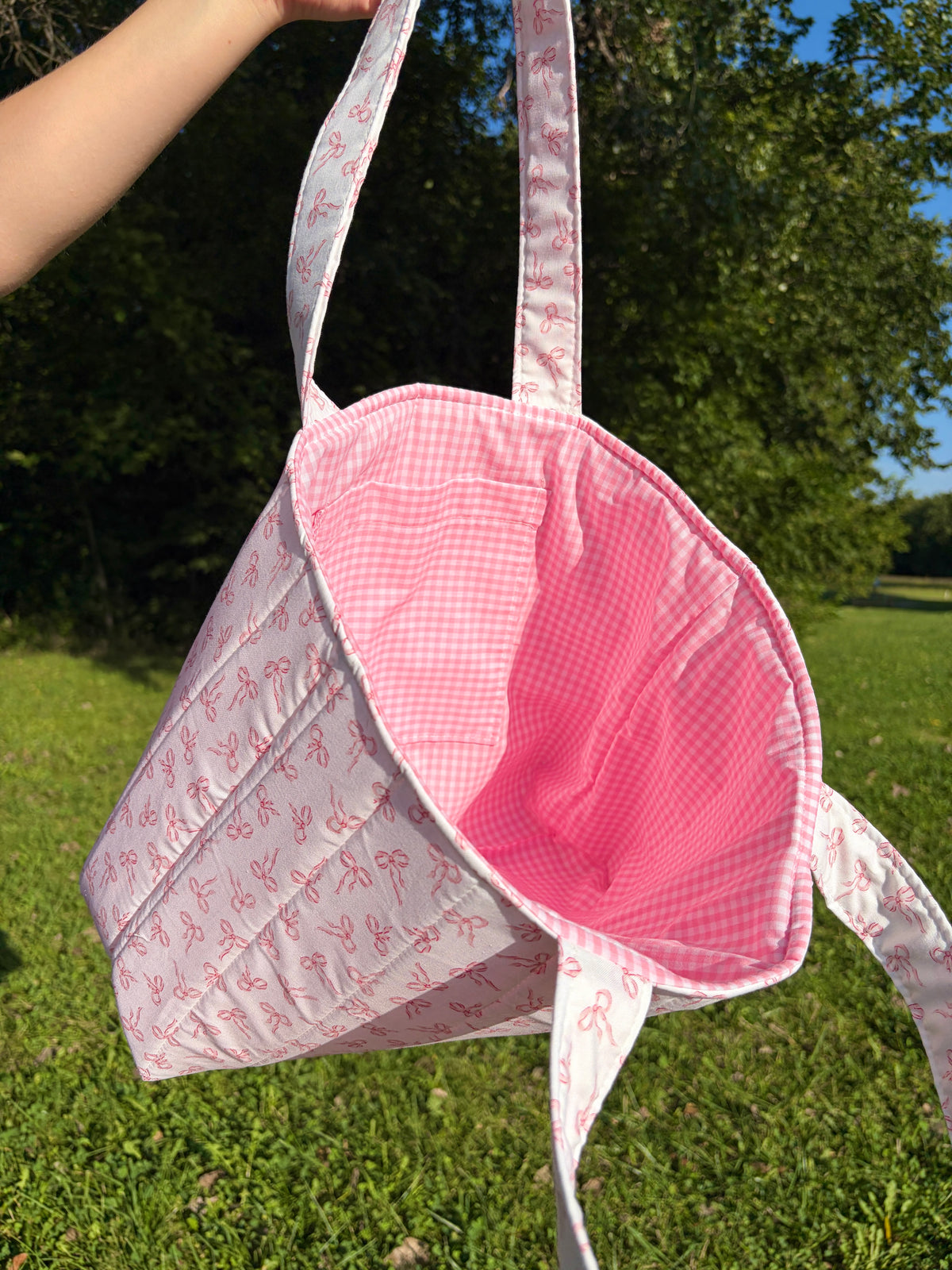 Mini Pink Bows Signature Tote Bag