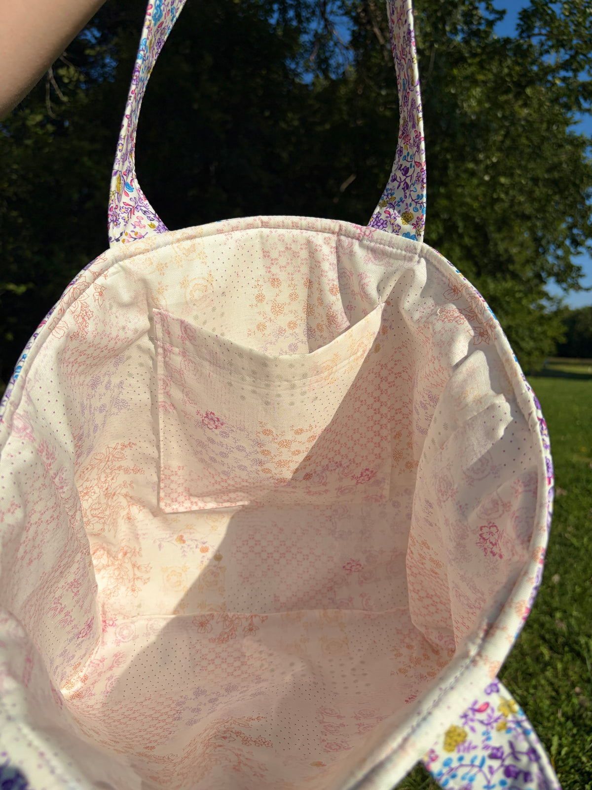 Ditsy Picnic Purple Signature Tote Bag