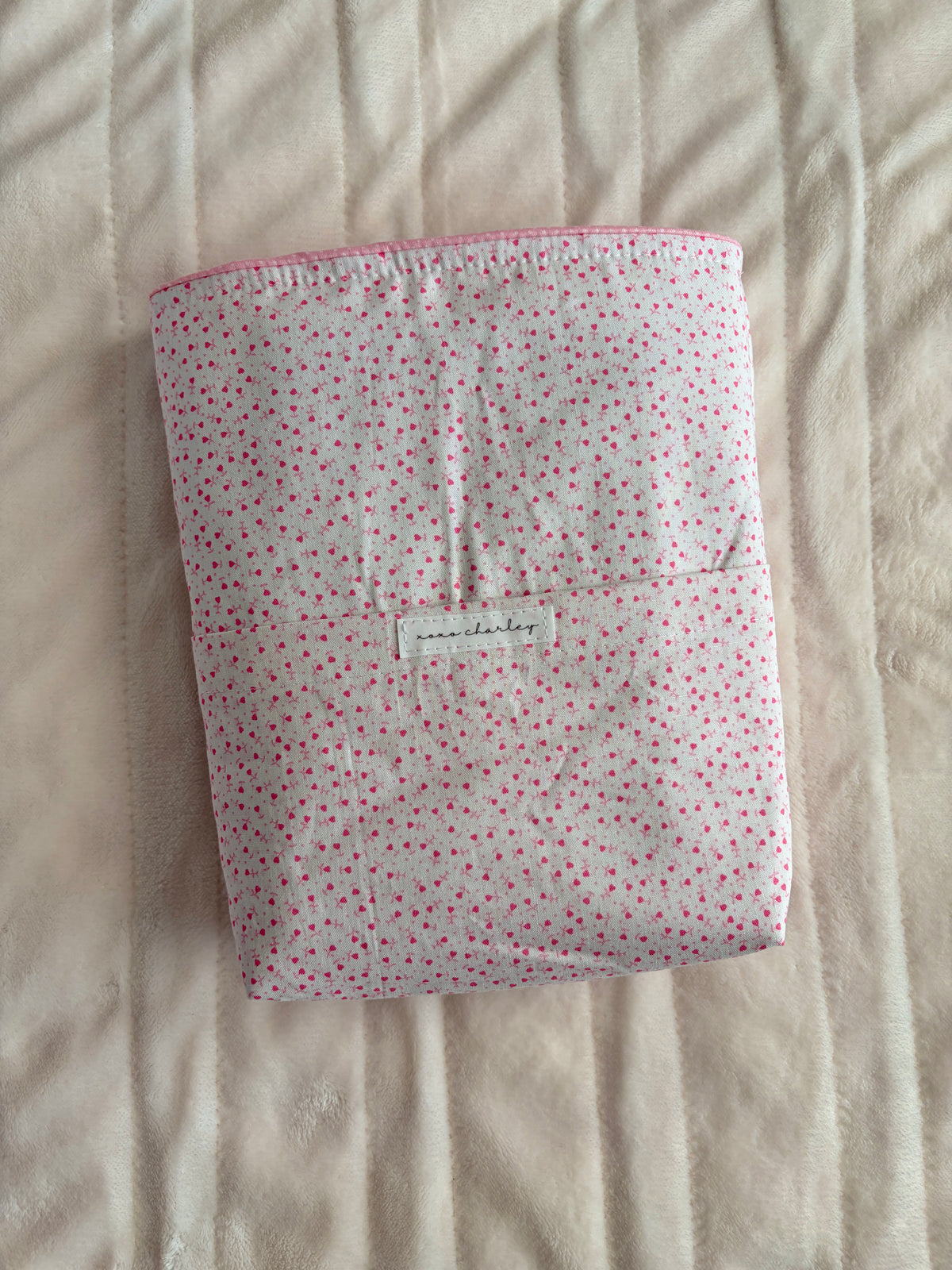 Tiny Pink Hearts Bible Sleeve