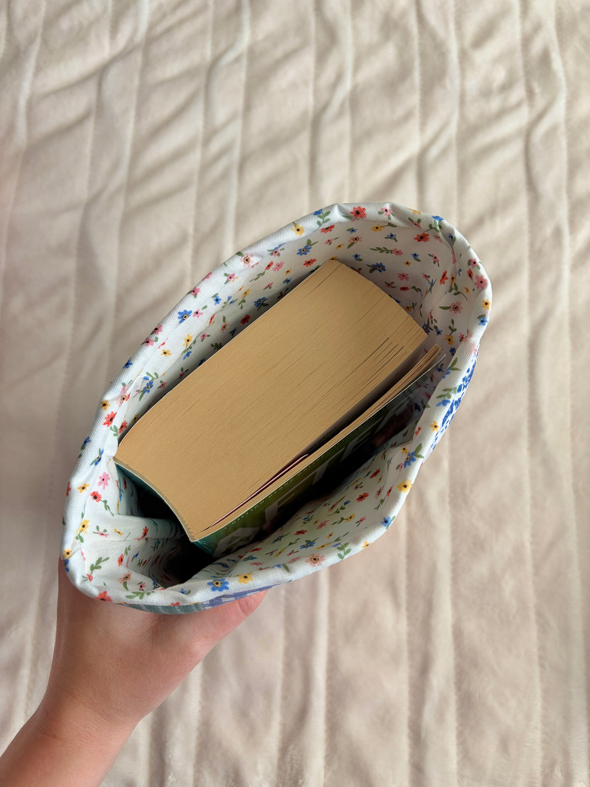Colorful Picnic Bible Sleeve