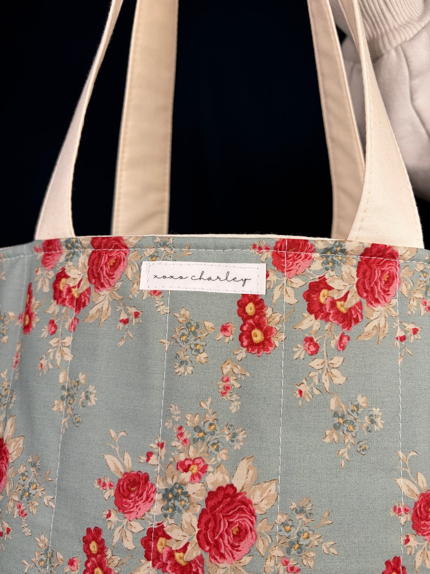 Red Berry Stem Tote Bag *limited-edition*