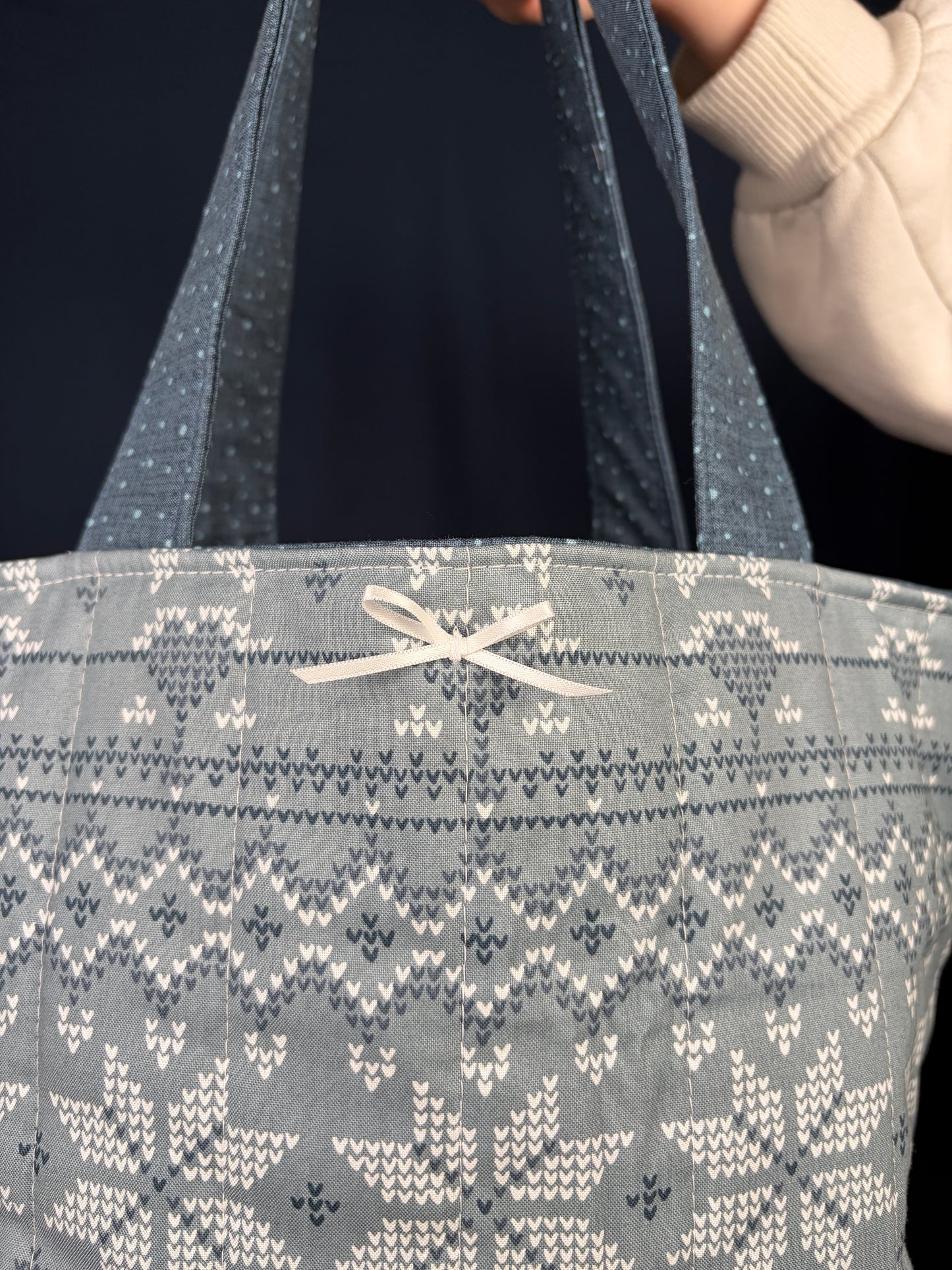 Shimmering Icicles Tote Bag *limited-edition*