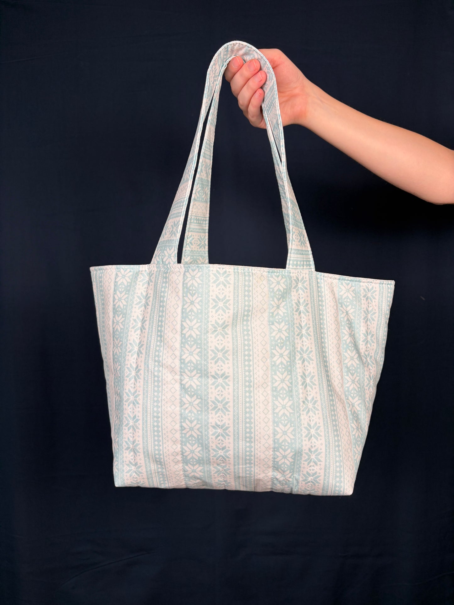 Falling Snow Tote Bag *limited-edition*