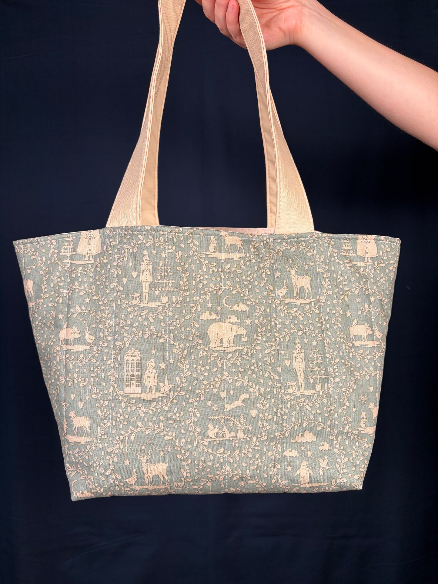 Pine Wreath Tote Bag *limited-edition*